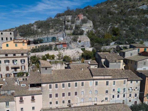 intera palazzina in vendita ad Arpino