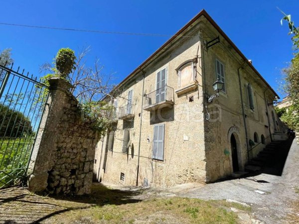 appartamento in vendita ad Arpino