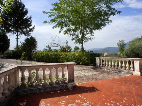 casa indipendente in vendita ad Arpino