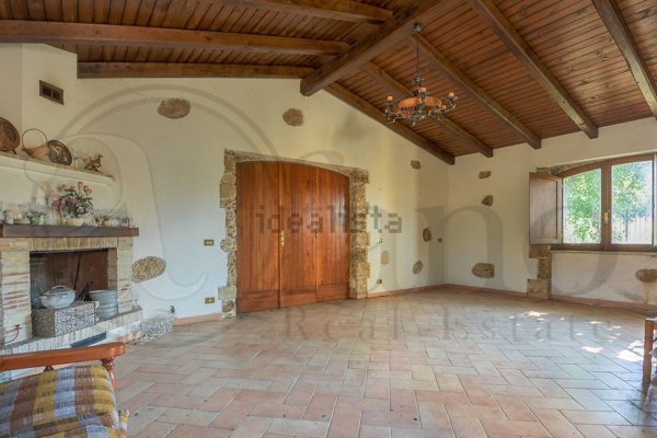 casa indipendente in vendita ad Arpino
