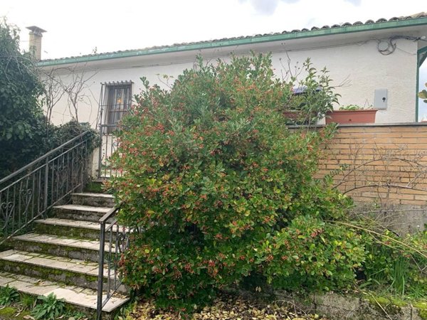 casa indipendente in vendita ad Arpino