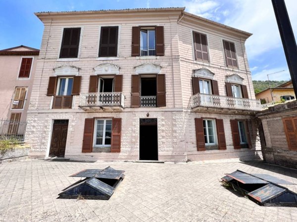 appartamento in vendita ad Arpino