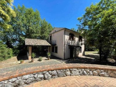 casa indipendente in vendita ad Arpino