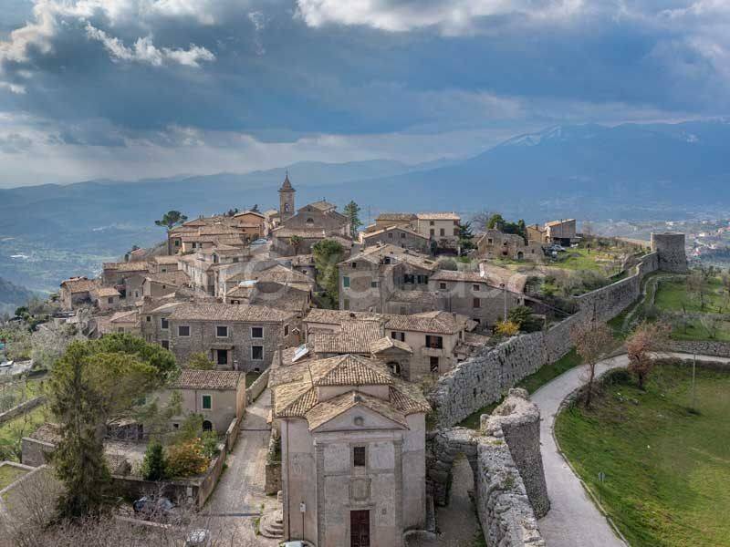 casa indipendente in vendita ad Arpino