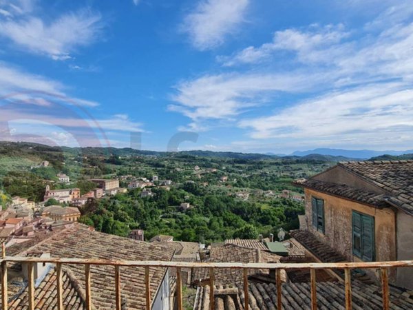 casa indipendente in vendita ad Arpino