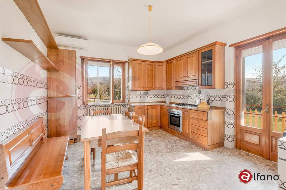 casa indipendente in vendita ad Arpino