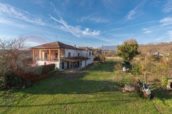 casa indipendente in vendita ad Arpino