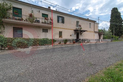 casa indipendente in vendita ad Arpino