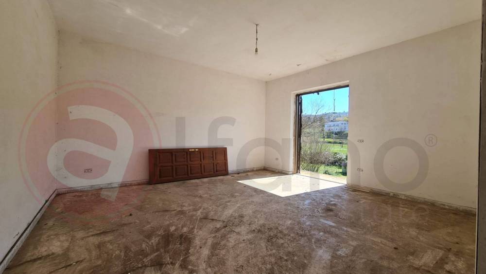 casa indipendente in vendita ad Arpino