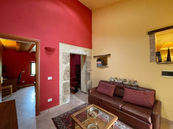 casa indipendente in vendita ad Arpino