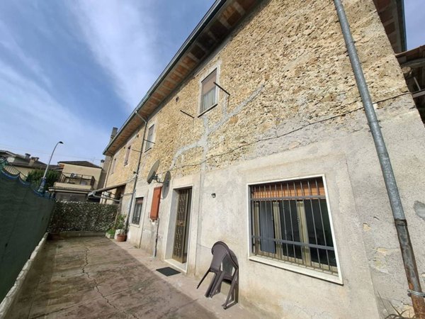casa indipendente in vendita ad Arpino