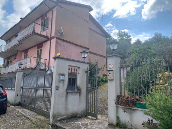 casa indipendente in vendita ad Arpino