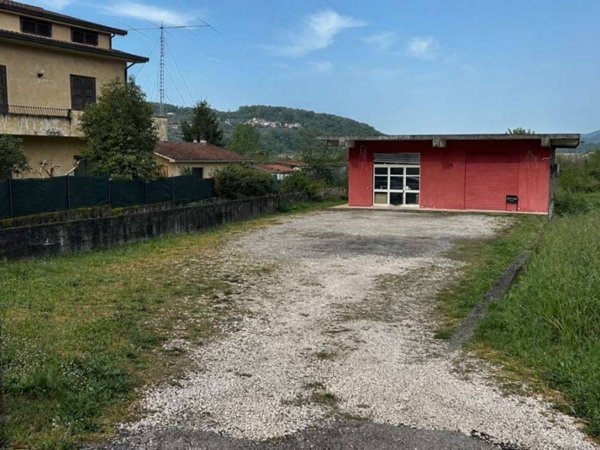 locale commerciale in vendita ad Arpino