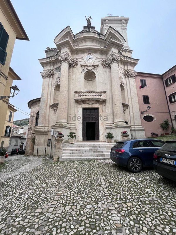 appartamento in vendita ad Arpino