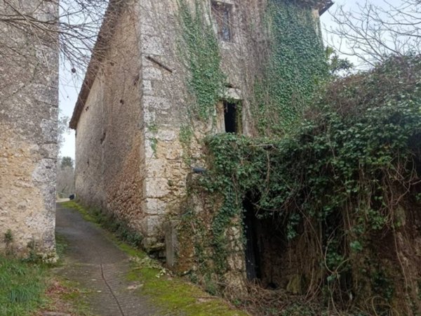 casa indipendente in vendita ad Arpino