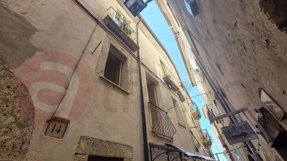 casa indipendente in vendita ad Arpino