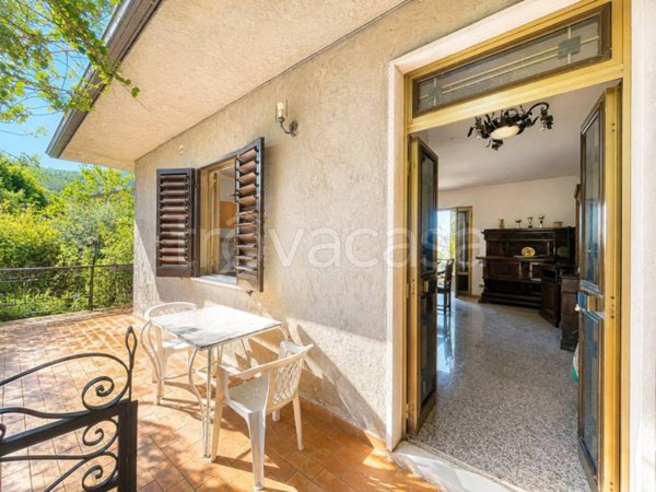 casa indipendente in vendita ad Arpino