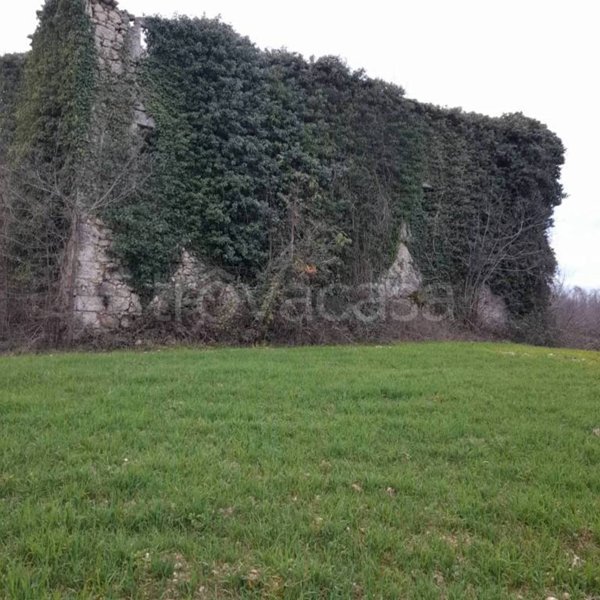 casa indipendente in vendita ad Arpino