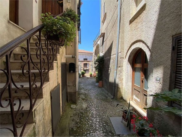 appartamento in vendita ad Atina