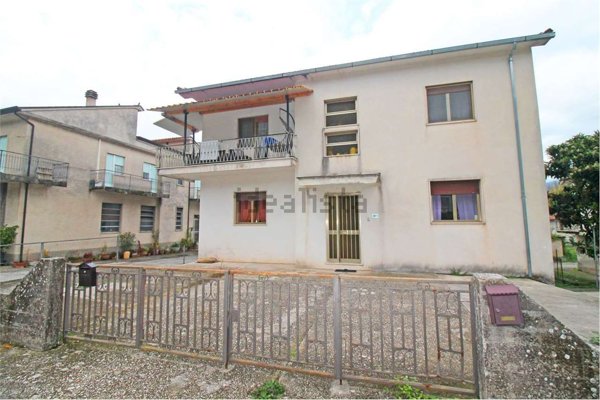 appartamento in vendita ad Atina