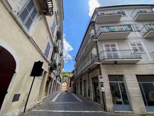 appartamento in vendita ad Atina