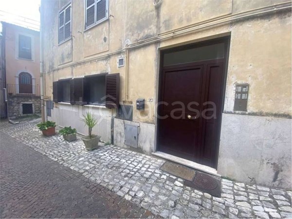 appartamento in vendita ad Atina
