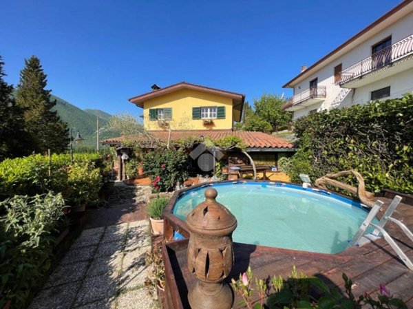 casa indipendente in vendita ad Atina