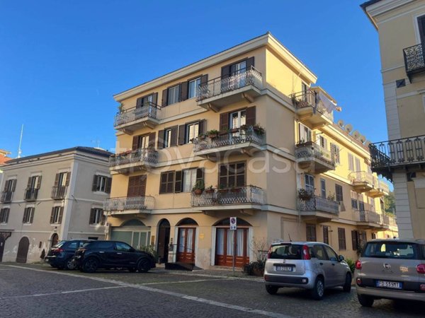 appartamento in vendita ad Atina