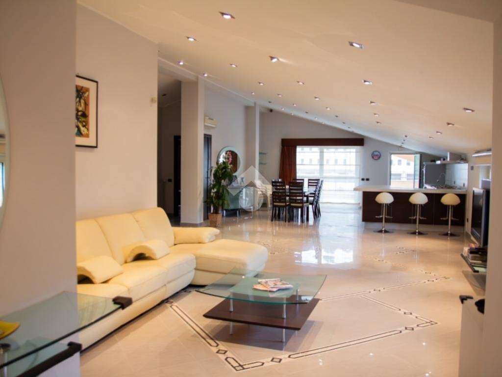 appartamento in vendita ad Atina