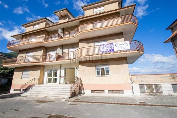 appartamento in vendita ad Atina