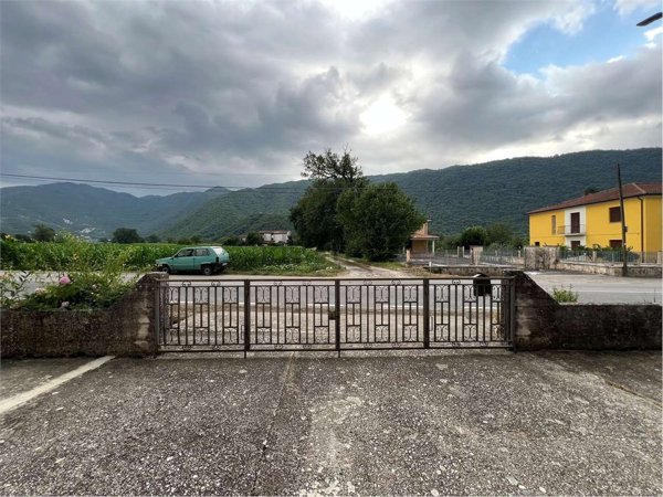 appartamento in vendita ad Atina