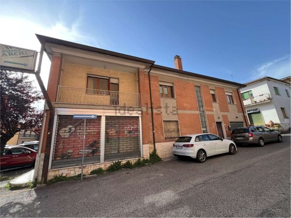 appartamento in vendita ad Atina