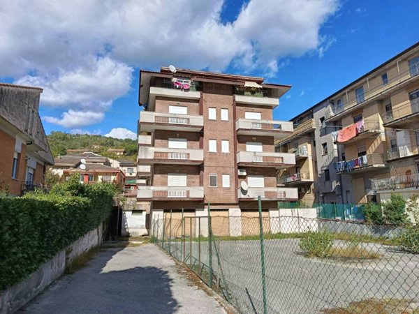 appartamento in vendita ad Atina