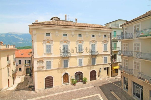 appartamento in vendita ad Atina