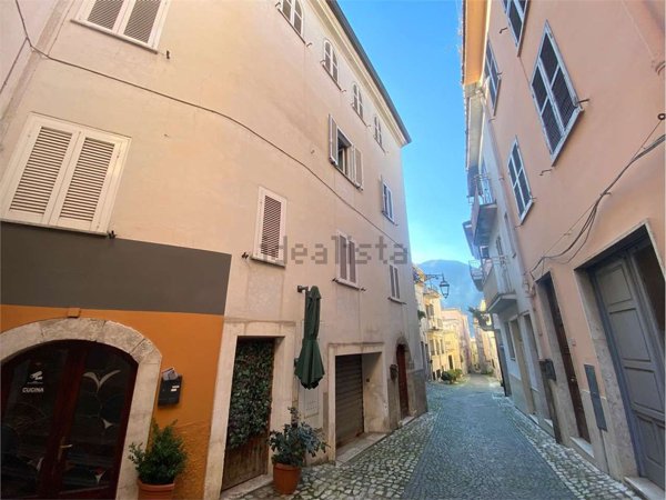 appartamento in vendita ad Atina