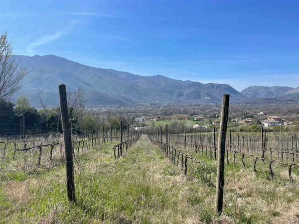 villa in vendita ad Atina in zona Colle Alto