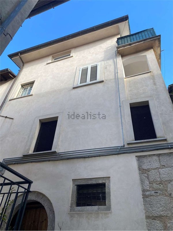 appartamento in vendita ad Atina