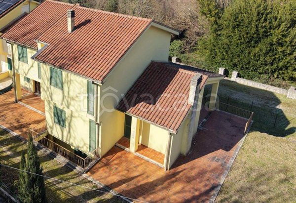 casa indipendente in vendita ad Atina