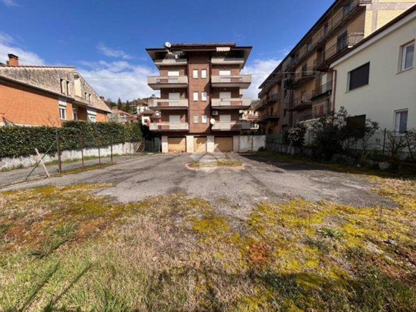 appartamento in vendita ad Atina