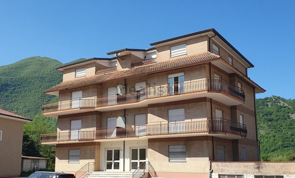 appartamento in vendita ad Atina in zona San Marciano