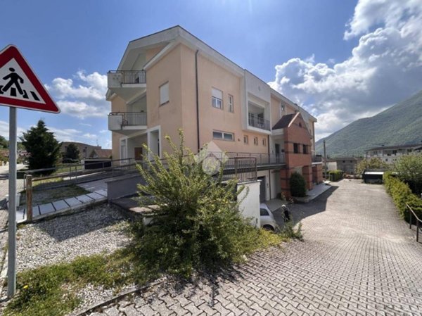 appartamento in vendita ad Atina in zona Colle Melfa
