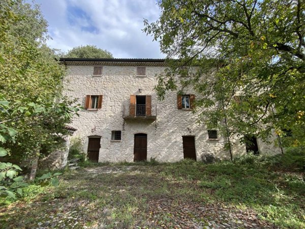 casa indipendente in vendita ad Atina in zona San Marciano