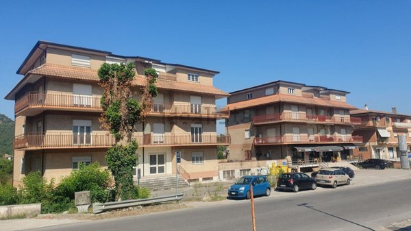 appartamento in vendita ad Atina in zona San Marciano