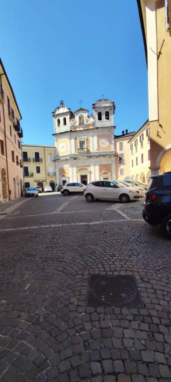 appartamento in vendita ad Atina