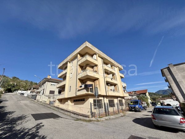 appartamento in vendita ad Atina in zona Colle Melfa