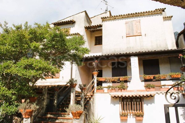 casa indipendente in vendita ad Ausonia