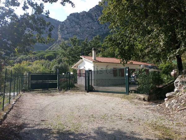 casa indipendente in vendita ad Ausonia