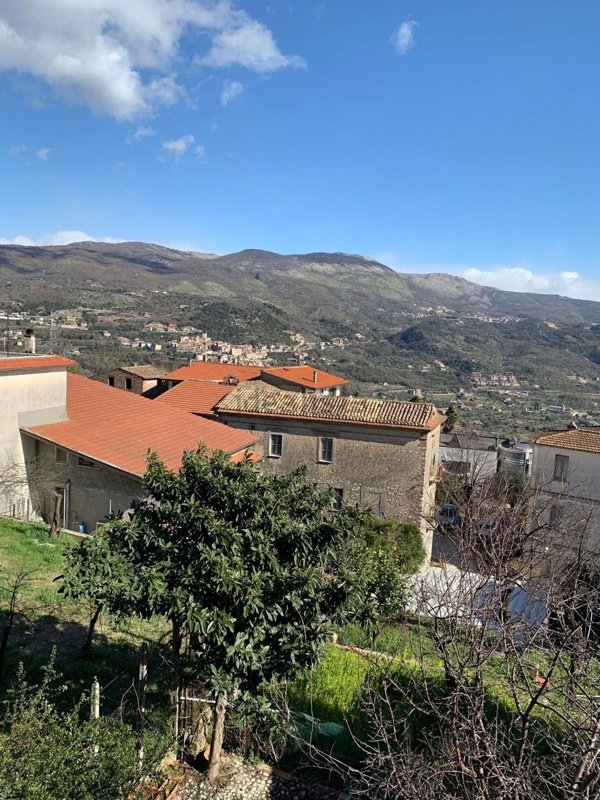 casa indipendente in vendita ad Ausonia