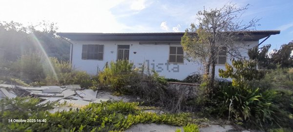 casa indipendente in vendita ad Ausonia