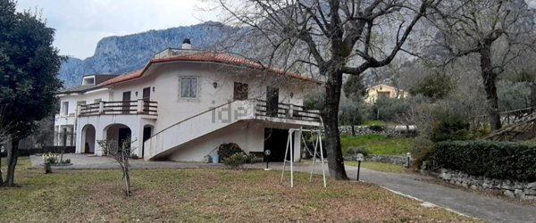 casa indipendente in vendita ad Ausonia